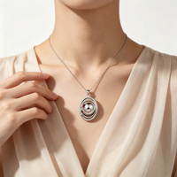 Collier tendance en argent sterling 925 plaqué platine pour femme, avec pendentif zircon et accents de charme, idéal pour fiançailles et mariage