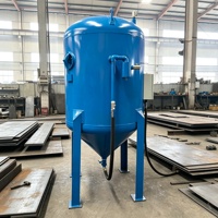 Sablageur à siphon haute pression 10 bars avec alimentation constante du média pour la préparation des surfaces de machines
