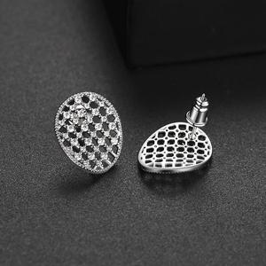 LUOTEEMI D'avanguardia AAA Zircone Cubico Pavimentato Orecchino <span class=keywords><strong>per</strong></span> la Giovane Donna Alla Moda Accessorio Dei Monili - Product Image 6