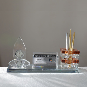 Mh-ph005 Tùy Chỉnh Thực Hiện Quà Tặng Độc Đáo Pha Lê Bàn Thiết Lập Tinh Thể Đồng Hồ Và Cube Thẻ Kinh Doanh Chủ Và Bút Quà Tặng Thiết Lập - Product Image 1