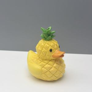 Nuevas Ideas de Productos 2026: Adorno Navideño de Resina Hecho a Mano, Figura de Pato con Frutas, Decoración Moderna para el Hogar, Cosplay, Adorno Caprichoso para Interiores - Product Image 2