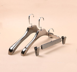 <span class=keywords><strong>Cintre</strong></span> en plastique PP <span class=keywords><strong>personnalisé</strong></span> avec logo, antidérapant, pour salle de bain, robe de mariée, veste, costume homme, manteau - Product Image 3