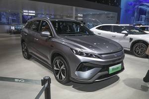 BYD Song Pro DM Híbrido Enchufable Usado 2025, SUV de 5 Puertas, 75 KM de Autonomía, Tipo Líder - Product Image 4