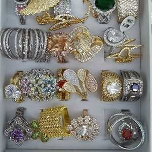 Anillos de Circonia Surtidos con Descuento, Anillos de Circonia Mixtos Sin Deslustre, Joyería Aleatoria Sin Decoloración ni Óxido - Product Image 5