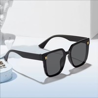 Nouvelles Lunettes de Soleil Coréennes Carrées 2026 en PC, Effet Amincissant Premium, Anti-UV UV400 pour l'Extérieur