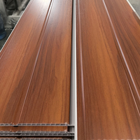 Precio de Fábrica Paneles de Techo de PVC Ecológicos y Personalizados con Acabado de Grano de Madera para Decoración de Interiores