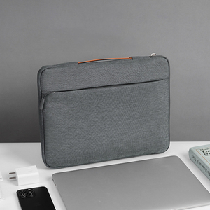 Biểu Tượng Tùy Chỉnh Lớn Xách Tay Rắn Máy Tính Xách Tay Tay Áo Không Thấm Nước Giản Dị Bền Bán Polyester Túi Máy Tính Xách Tay Với Xử Lý - Product Image 1