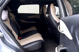 2023 BYD <span class=keywords><strong>Dolphin</strong></span> 420Km Marca China madura Coche usado Asientos de cuero oscuro Tracción delantera Primera opción para importaciones de automóviles usados Izquierda - Product Image 6