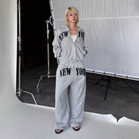 Ensemble sweat-shirt et pantalon de jogging droit pour femme, style streetwear hip-hop, avec logo personnalisé, manches bouffantes et sweat à capuche zippé