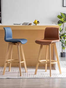 Chaise de bar en bois massif au design moderne, tabouret de bar pour salon de thé, tabouret de bar pour la maison avec dossier créatif, tabouret de bar pivotant pour comptoir, chaise haute pour le lait - Product Image 2