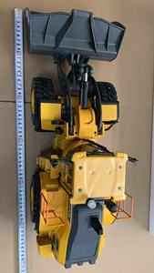 E592 Double Eagle 1:<span class=keywords><strong>16</strong></span> Maßstab 12-Kanal Ferngesteuerter Batteriebetriebener Metall-Lader Schaufel Wolvo 4-Rad-Antrieb Bulldozer - Product Image 3