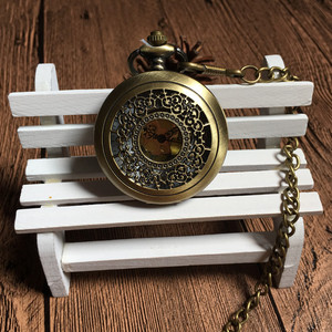 Reloj de Bolsillo Clásico Retro de Europa y América, Reloj Colgante de Moda con Tapa Abatible, Regalo para Estudiantes - Product Image 2