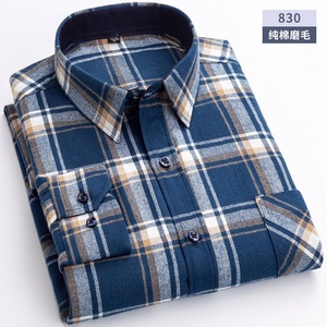 Chemise en coton brossé à carreaux pour homme, collection Printemps 2023, chemise décontractée à manches longues avec poches boutonnées, effet délavé - Product Image 2