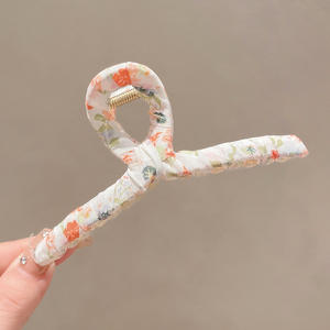 Pince à cheveux élégante française en forme de requin, grande pince croisée en plastique pour femmes et filles aux cheveux épais - Product Image 4