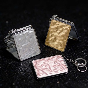 Stainless Steel Wave Pattern Reflective <strong>Mirror</strong> Keychain Personalized Art <strong>Deco</strong> Design for Women's Fashion Mobile Phone Bag - Product Image 1