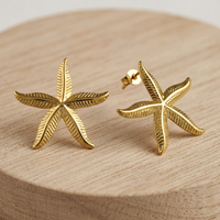 Boucles d'oreilles étoiles de mer texturées plaquées or 18 carats, clous d'oreilles en or texturé en forme d'étoile de mer