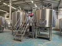 Équipement de brasserie commerciale système de brassage 3000L avec moteur de pompe à pression capable de traiter le fermenteur de bière 3000L
