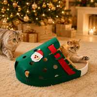 Maison pour chat en feutre 2-en-1 de Noël avec griffoir intégré – Abri festif pour chats d'intérieur