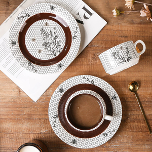 Tasse à café et soucoupe en porcelaine faite à la main avec logo personnalisé nordique tasse à expresso en céramique arabe pour café et thé - Product Image 4