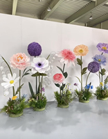 Fleur géante autoportante en papier de soie organza de diamètre personnalisé 2024 pour vitrine et décoration de mariage