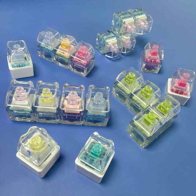 1/2/3/ 4 Keys Transparent Keyboard Keychain Mechanical Finger Button Press Keyboard Fidget Clicker Toy