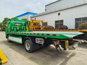 Nuevo Camión Grúa Isuzu KV100 de 120HP, 5 Toneladas, Diésel, Manual, Tracción 4x2, 6 Velocidades, Plataforma Plana, Euro 5, Venta Directa de Fábrica - Product Image 4