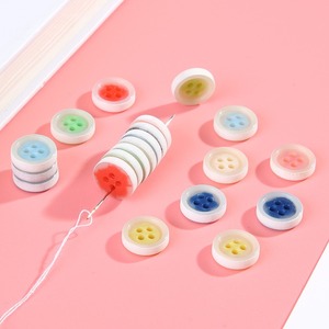 Phong Cách Đơn Giản Kẹo Màu Tự Làm Nút Bốn Lỗ Cho May Mặc Cổ Áo & Cuff Thay Thế Tay May Áo Sơ Mi Nút Cho Quần Áo - Product Image 4