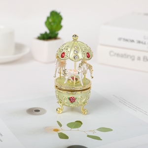 Boîte à musique carrousel en étain émaillé faite à la main SHINNYGIFTS, souvenir <span class=keywords><strong>de</strong></span> la Saint-Valentin, métal durable avec <span class=keywords><strong>Le</strong></span> <span class=keywords><strong>Lac</strong></span> des cygnes pour fille - Product Image 6