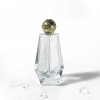 Bouteille en verre de forme unique pompe de pulvérisation à domicile atomiseur parfum bouteille d'huile essentielle emballage en verre 100ml bouteille de parfum vide