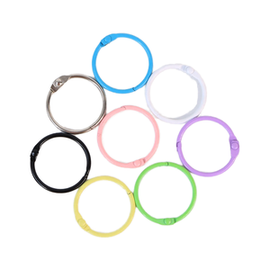 Anneaux à boutons-pression en métal <span class=keywords><strong>de</strong></span> couleurs assorties Anneaux à feuilles mobiles polyvalents pour la papeterie Porte-clés <span class=keywords><strong>Scrapbooking</strong></span> et organisation - Product Image 1