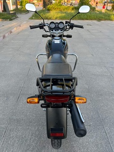 Motocyclette de rue YAMAHA YB125Z 125cc d'<span class=keywords><strong>occasion</strong></span>, capacité de transport de marchandises, adaptée à toutes les conditions routières, robuste et durable - Product Image 6