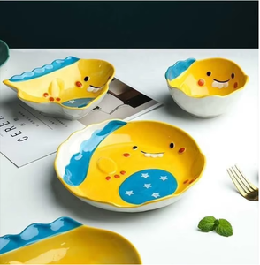 Cuenco de dinosaurio de dibujos animados, <span class=keywords><strong>vajilla</strong></span> saludable de <span class=keywords><strong>cerámica</strong></span>, ensaladera con personalidad, platos para niños, plato para aperitivos, <span class=keywords><strong>vajilla</strong></span>, juego de cena - Product Image 3