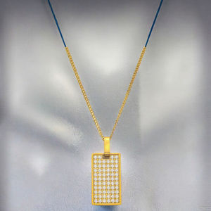 Collier chaîne à maillons plaqué or 18 carats Joolim, pendentif rectangulaire géométrique incrusté de zircone pavée CNC, élégant, en acier inoxydable pour femme - Product Image 2