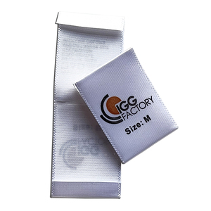 Tùy chỉnh thiết kế logo vải <span class=keywords><strong>Velcro</strong></span> hai mặt băng dệt nhãn đầy đủ màu sắc quần áo trên 3D dệt các bản vá lỗi - Product Image 3