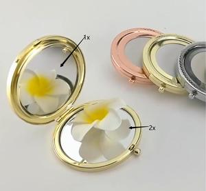 Juego de espejo compacto para dama de honor-Espejo de monedero portátil con diseño de margaritas bordadas de doble cara con aumento de 1X/2x - Product Image 3