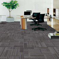 Dalles de moquette amovibles en polypropylène de luxe à boucles modernes, avec support en PVC, 50x50, pour bureau, maison, usage commercial intensif, modulaire