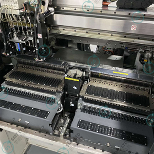 Machine de Placement de Composants SMT YAMAHA d'Occasion YS12F KKJ-000 - Product Image 4