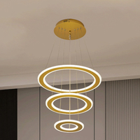 Lustre suspendu LED moderne et minimaliste à 3 anneaux en fer avec télécommande, taille moyenne, pour salle à manger, escalier, bar, café