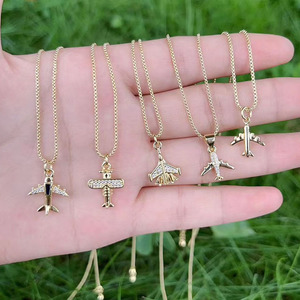 NZ1545 elegante placcato in oro 18k CZ placcato aereo Jet charm ciondolo collana a catena, assistente di volo regalo gioielli pilota - Product Image 3