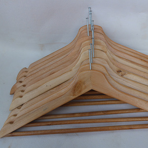 Cintre en <span class=keywords><strong>bois</strong></span> massif antivol de boutique Cintre en tissu antieffraction antidérapant à un étage pour garde-robe d'hôtels - Product Image 6