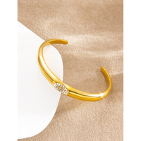 Bracelet manchette minimaliste Gaovo en or PVD 18 carats, ajustable, design ouvert, incrusté de zircone cubique, en acier inoxydable, inaltérable, bijoux pour femme
