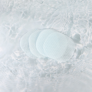 Série Semi-gel Texture Gelée : Lingette Tonifiante Semi-gel à la Texture Mini-perle Bleue, Lingette Tonifiante Rafraîchissante Glacée, Lingette Tonifiante Douce Glacée - Product Image 1