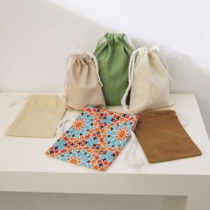 Offre Spéciale Eco Réutilisable Coton Biologique Toile Lin Bijoux Mousseline Cordon Sac À Poussière Pochette Avec Logo Personnalisé Imprimé - Product Image 3