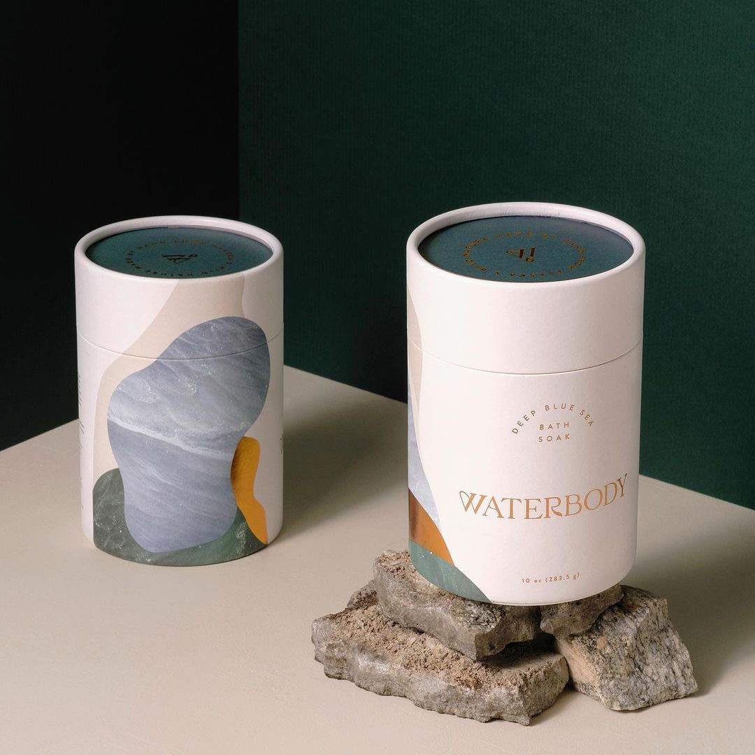 Custom Perfume Round Paper Tube Packaging For Candle Tea Oils Lip Balm-Embossed And Matt Laminated Push-up Paper Tube