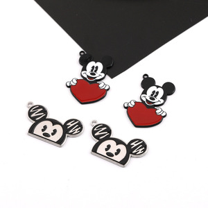 Colgante de aleación con cabeza de Mickey Mouse, aleación de zinc, temática de dibujos animados, accesorios de joyería DIY, adorno para llavero, regalo unisex - Product Image 3