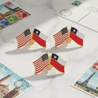 GREPAS GIFTS Épinglette de revers 28 mm avec drapeaux croisés des États-Unis et du Chili