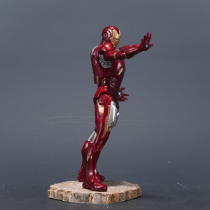Merchandise <span class=keywords><strong>Anime</strong></span> e Cinematografico: Action Figure Iron Panther GK (Plastica) e Decorazione da Scrivania Trendy - Product Image 2