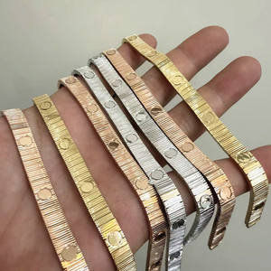 Top Quality New <strong>Bracelet</strong> <strong>for</strong> <strong>Couple</strong> LOVE Unlimited Mirror Quality 15 16 17 18 19cm Classic Link Chain <strong>Bracelets</strong> <strong>for</strong> Women Man - Product Image 1