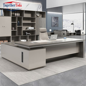 Muebles de Oficina Modernos de Lujo, Escritorio Ejecutivo en Forma de L para Gerentes y Directores, Mesa de Oficina de Madera - Product Image 3