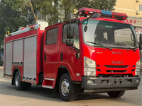 Nouveau camion de pompiers diesel ISUZU 4x2, réservoir d'eau de 4000 litres, transmission manuelle, norme d'émission EURO 5, utilisation en cas d'incendie forestier, sauvetage, aéroport, 55 m